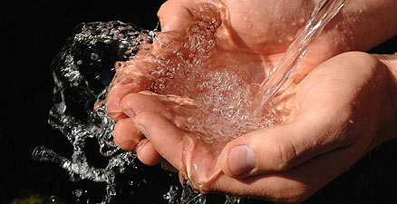 Välkomna att droppa in till dop!