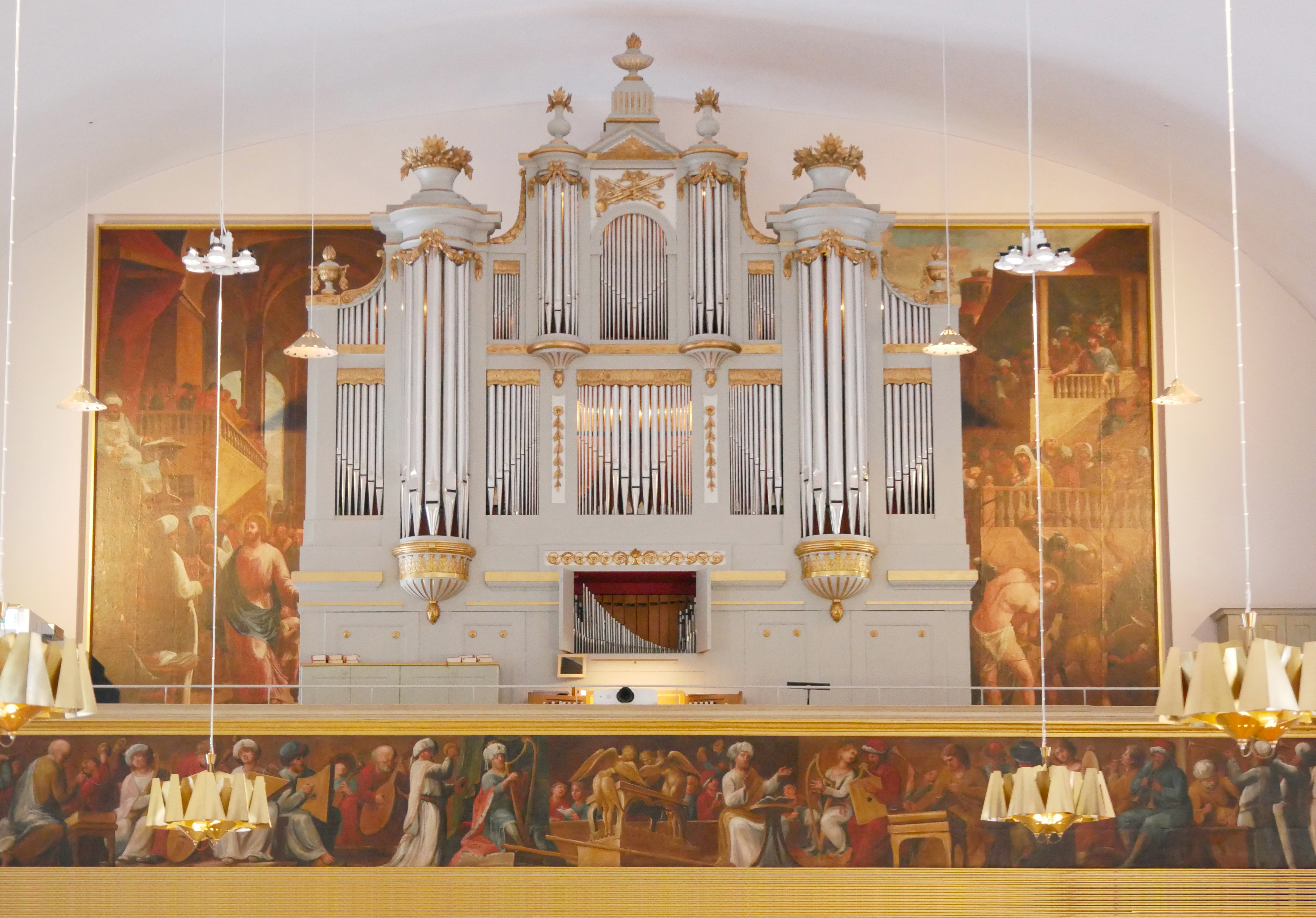 Orgel S:t Lars kyrka