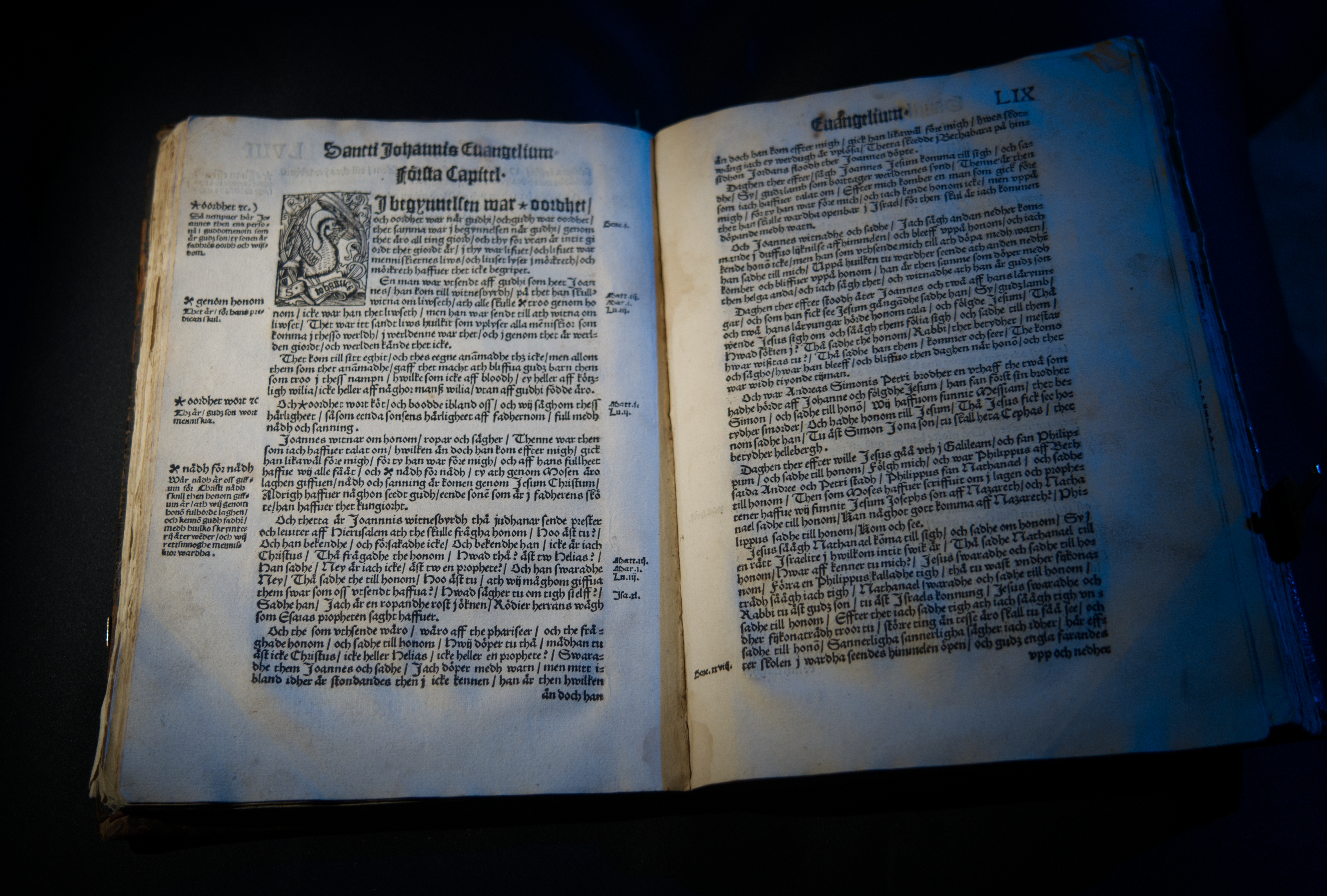 Thet Nyia Testamentit på Swensko