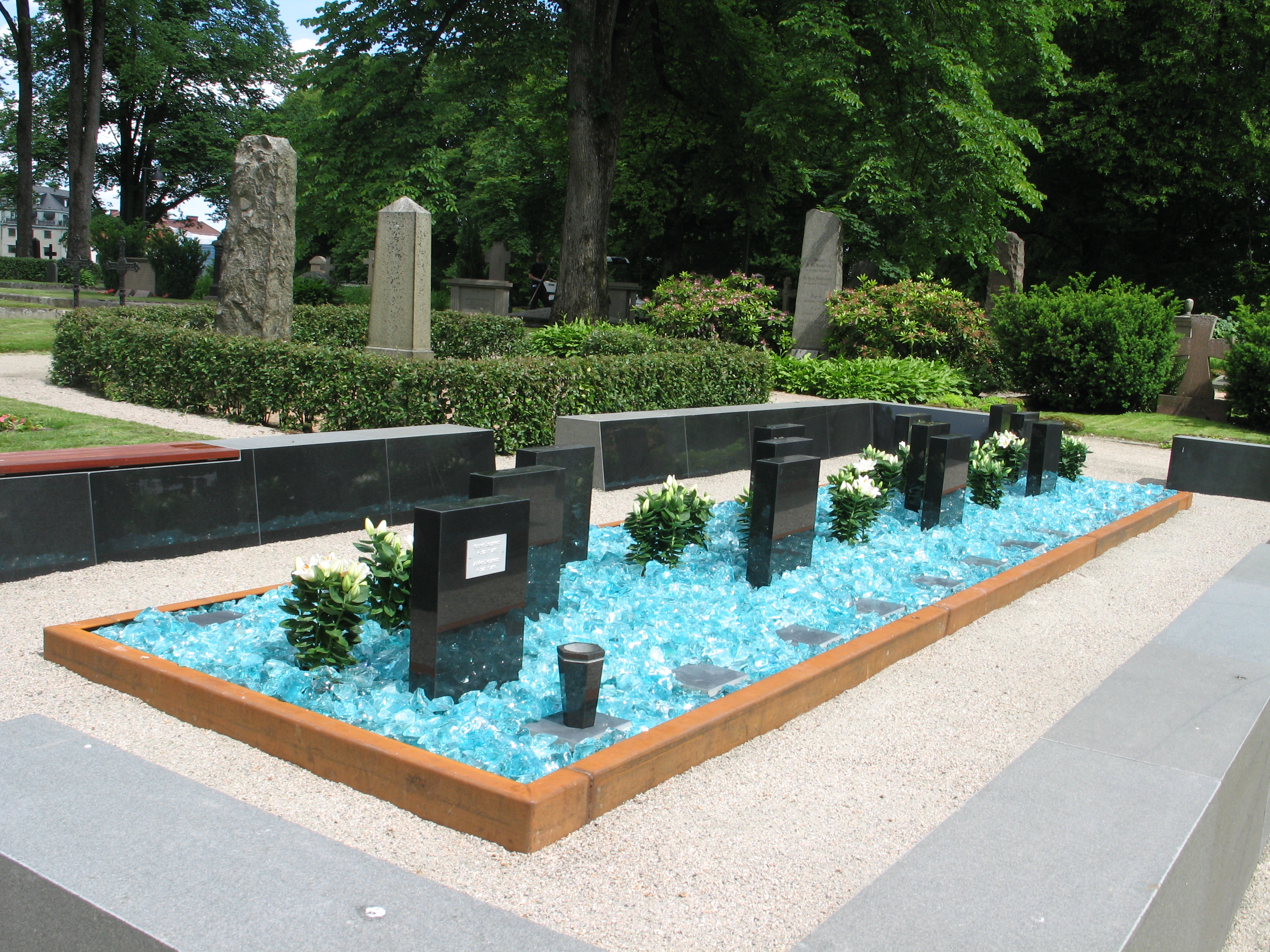 Askgravplatser på S:t Ansgars griftegård