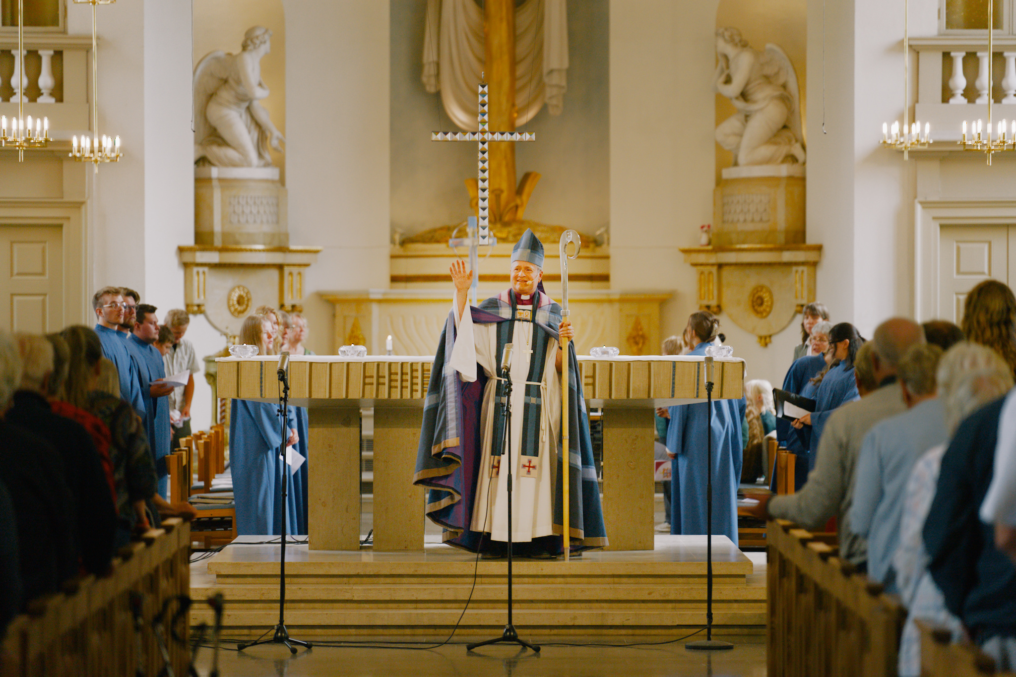 Biskop Sören firar 10 år som biskop i Karlstads domkyrka.