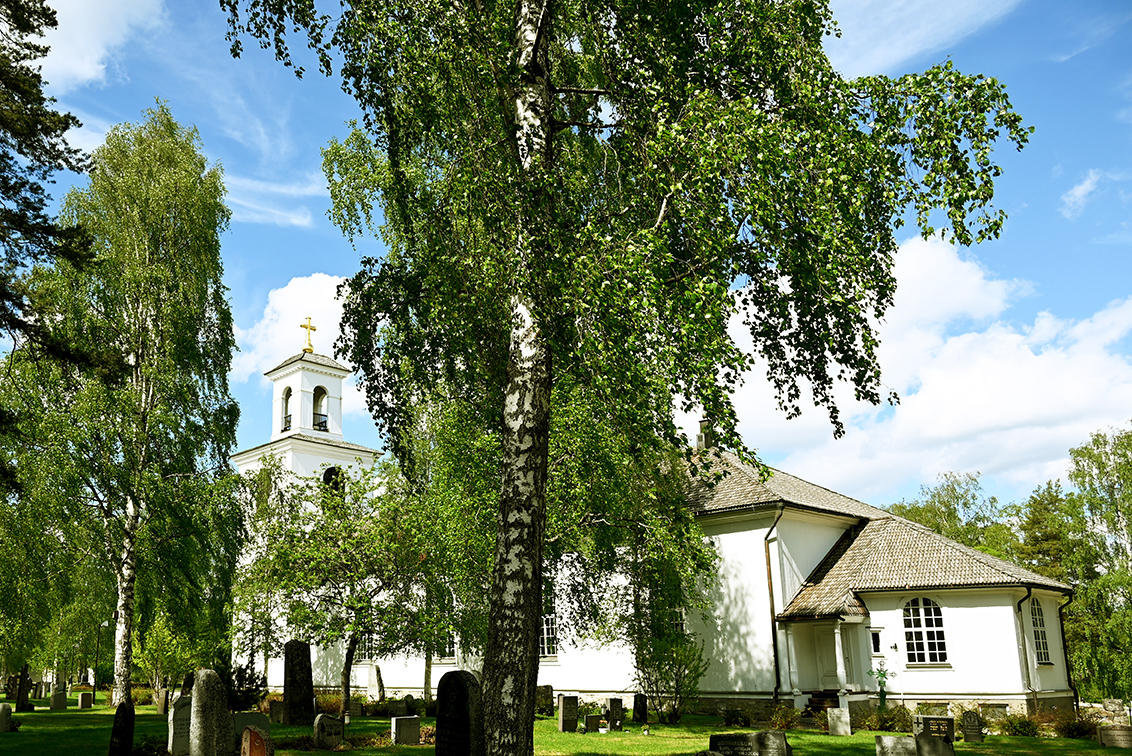 Lycksele kyrka sommar
