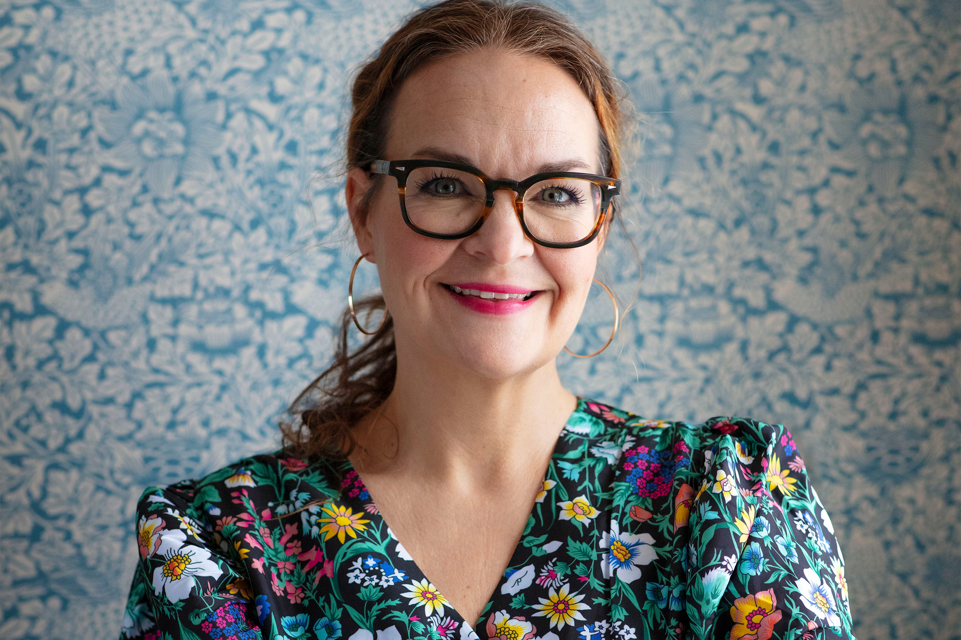 Elin Ek, programledare och barnboksförfattare.