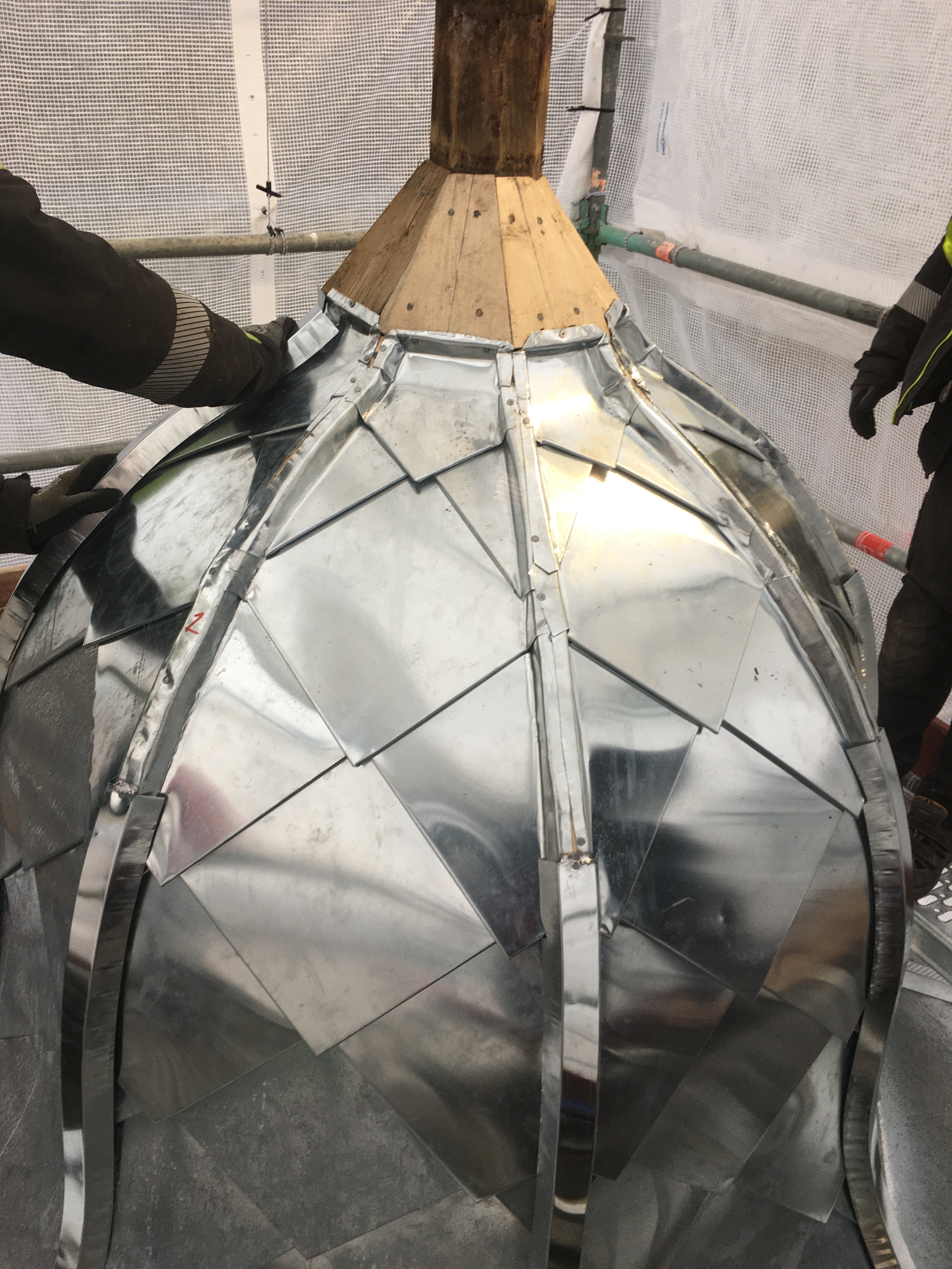 Toppen på spiran på lanterninen.