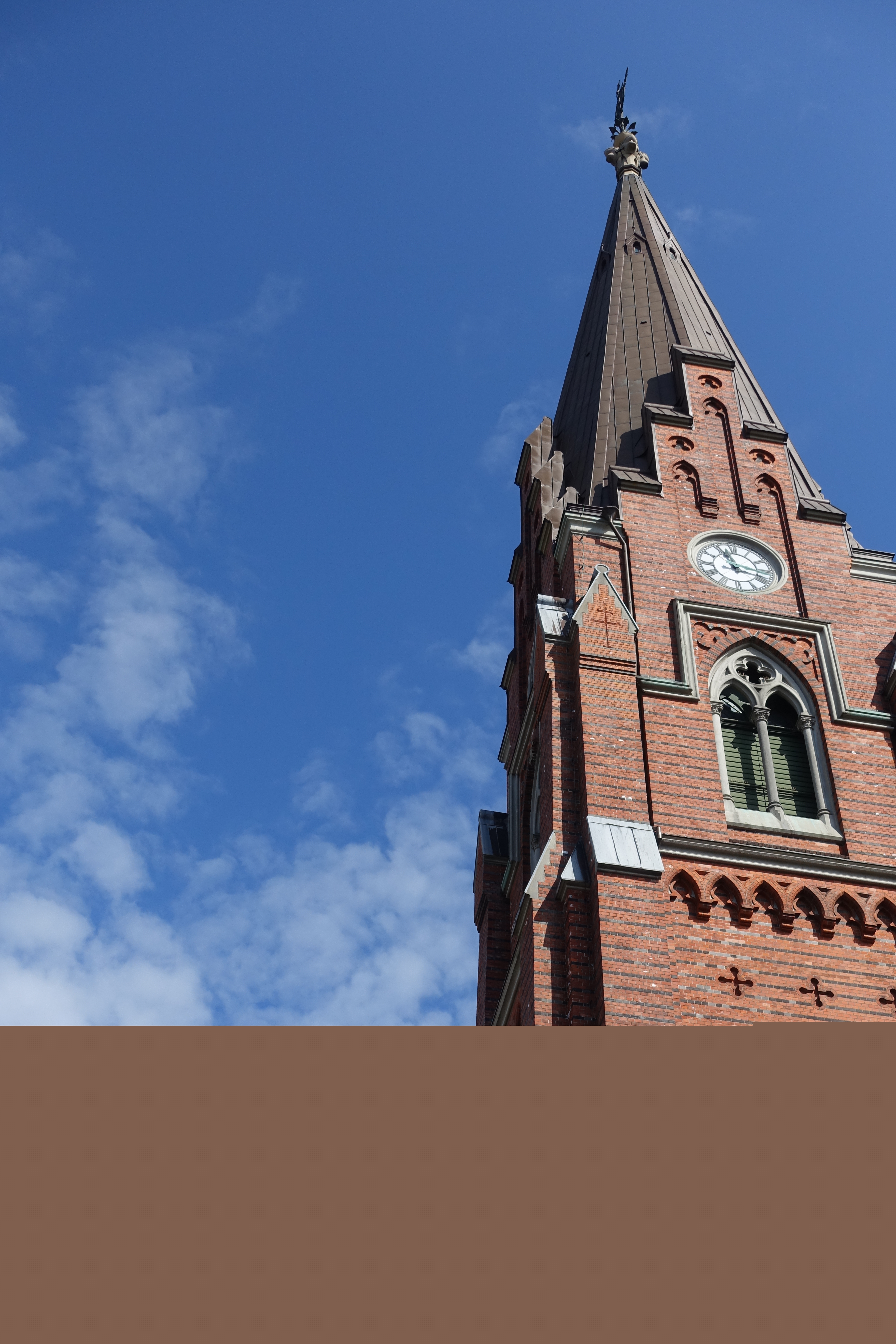 Bild på tornet taget från söder