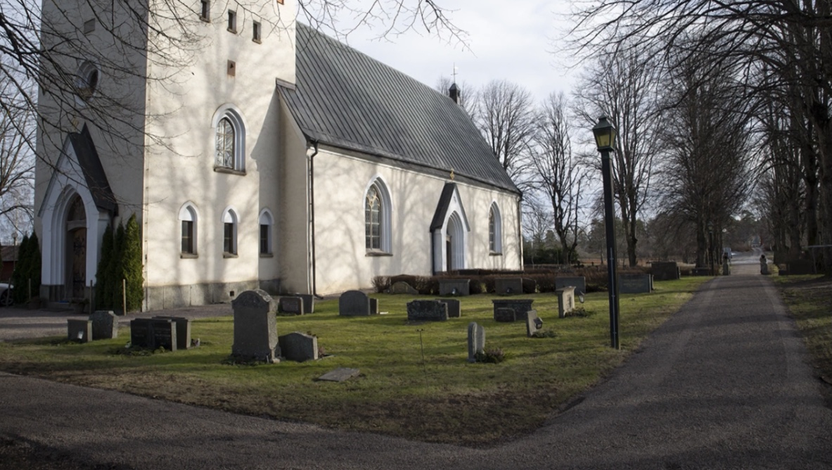 Tärna kyrka exteriör, vår