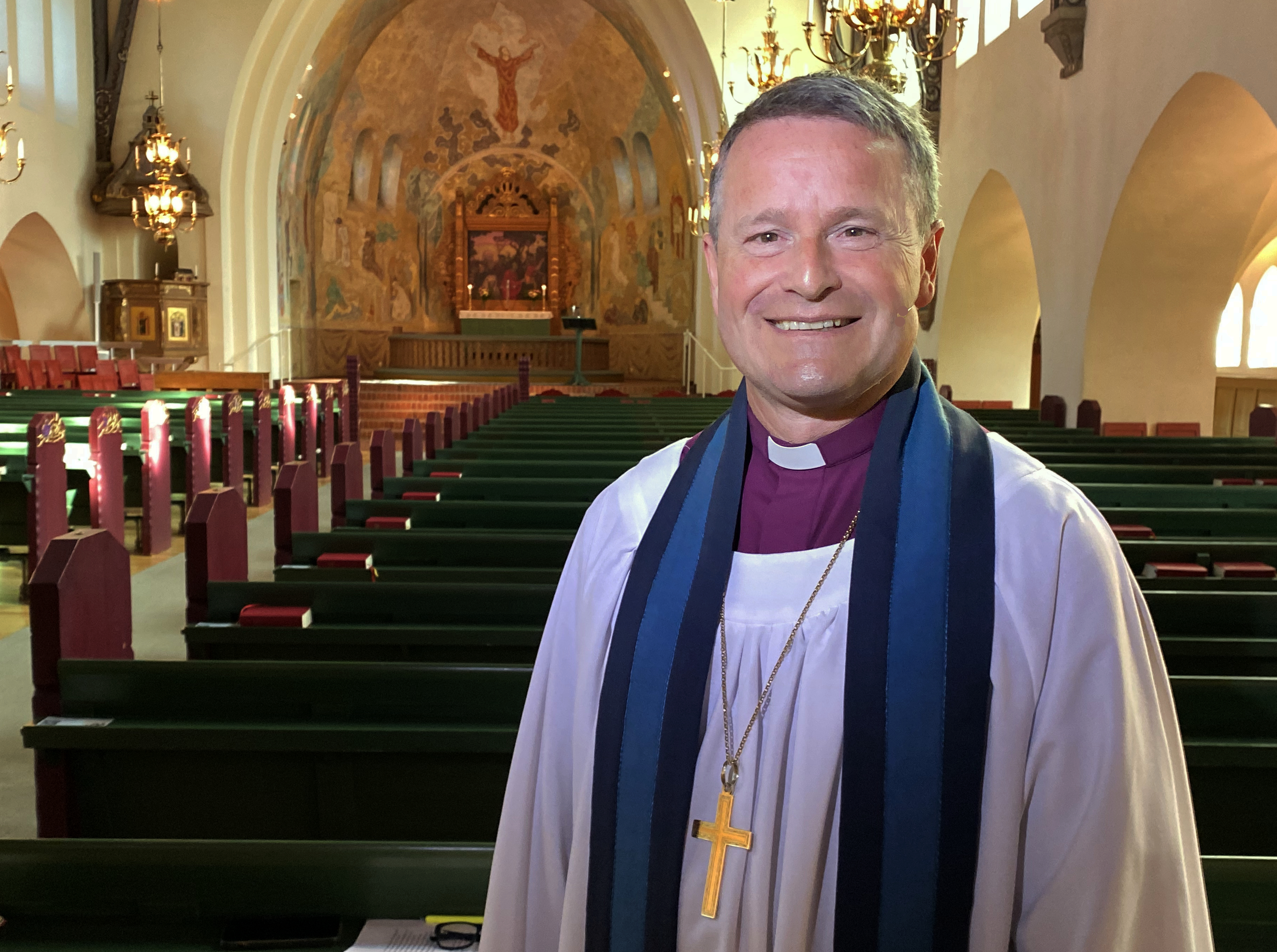 Biskop Sören Dalevi talar om ett ok som är lätt att bära. 