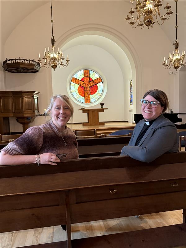 Beatrice Lönnqvist till vänster och Liza Hagberg Lerner till höger