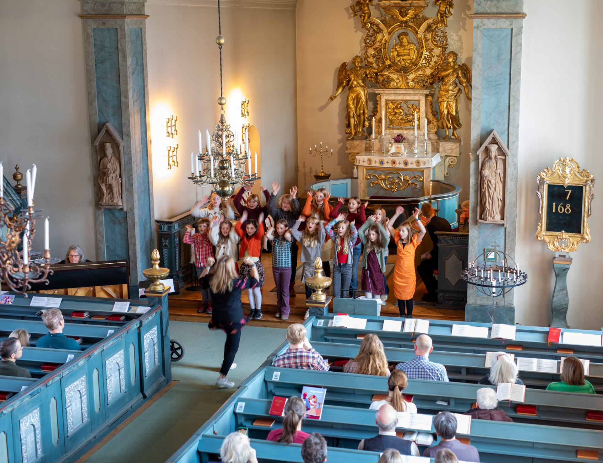 Sjungande barnkör