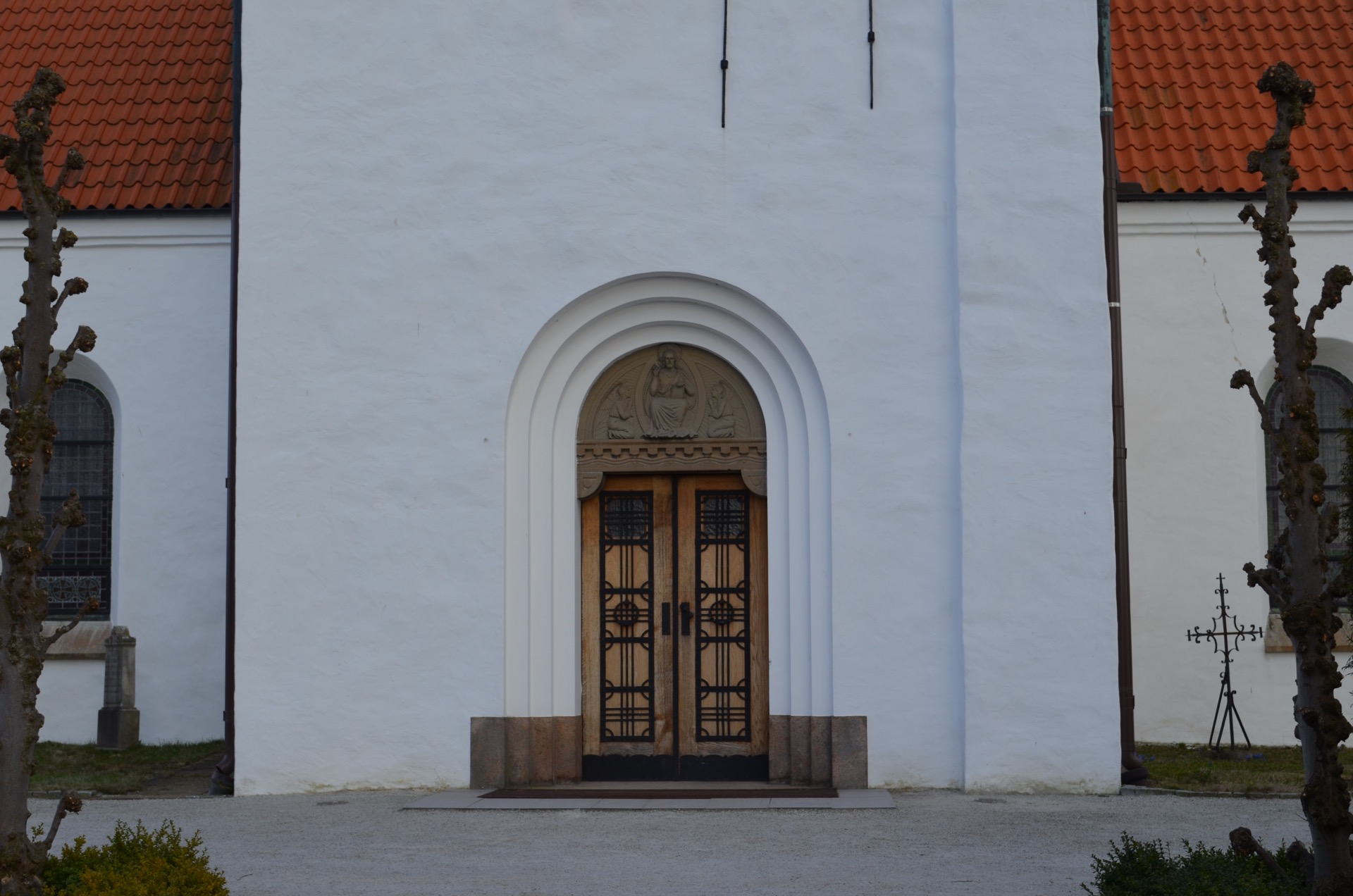 Kyrkporten Vallkärra kyrka