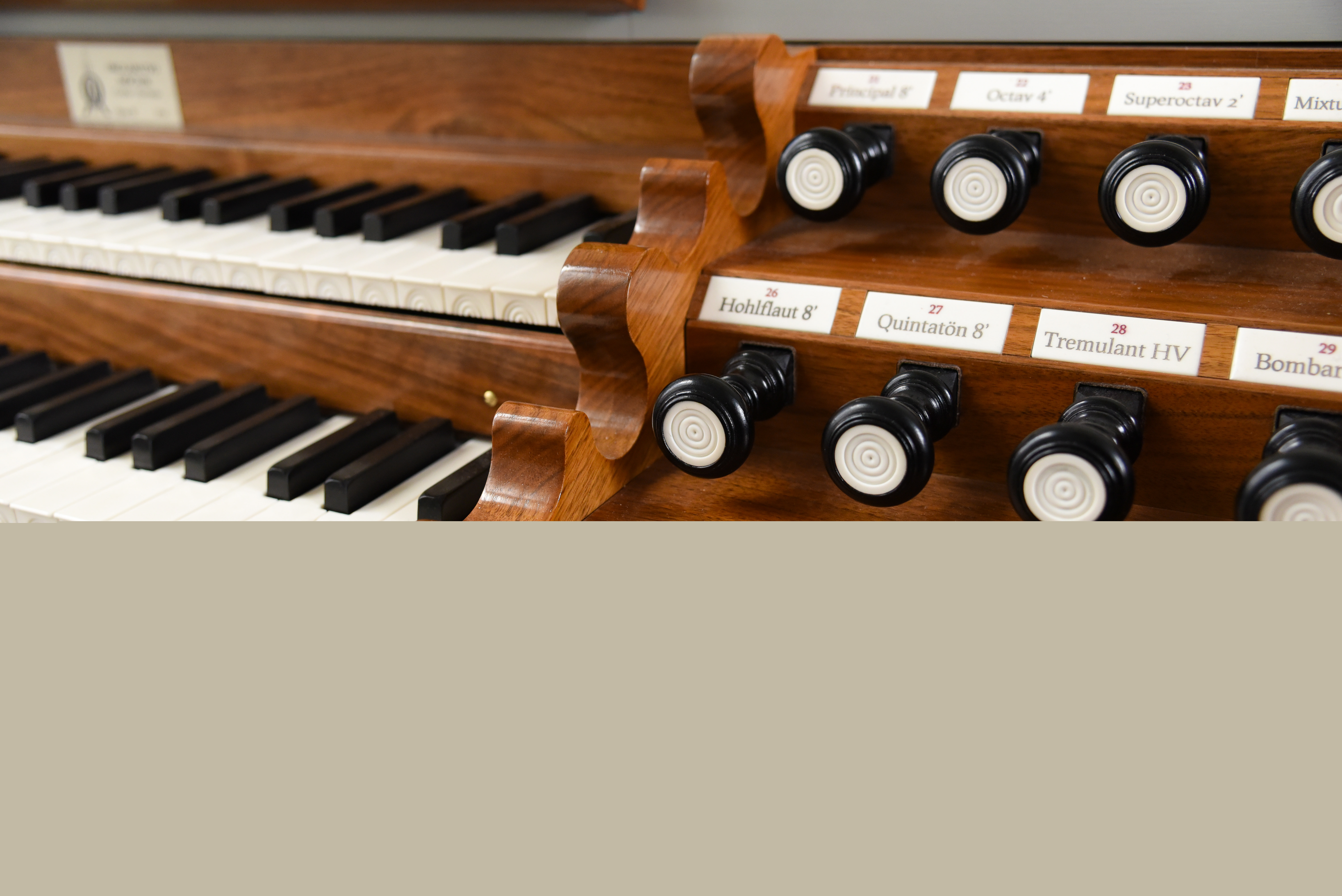 En gammal kyrkorgel.