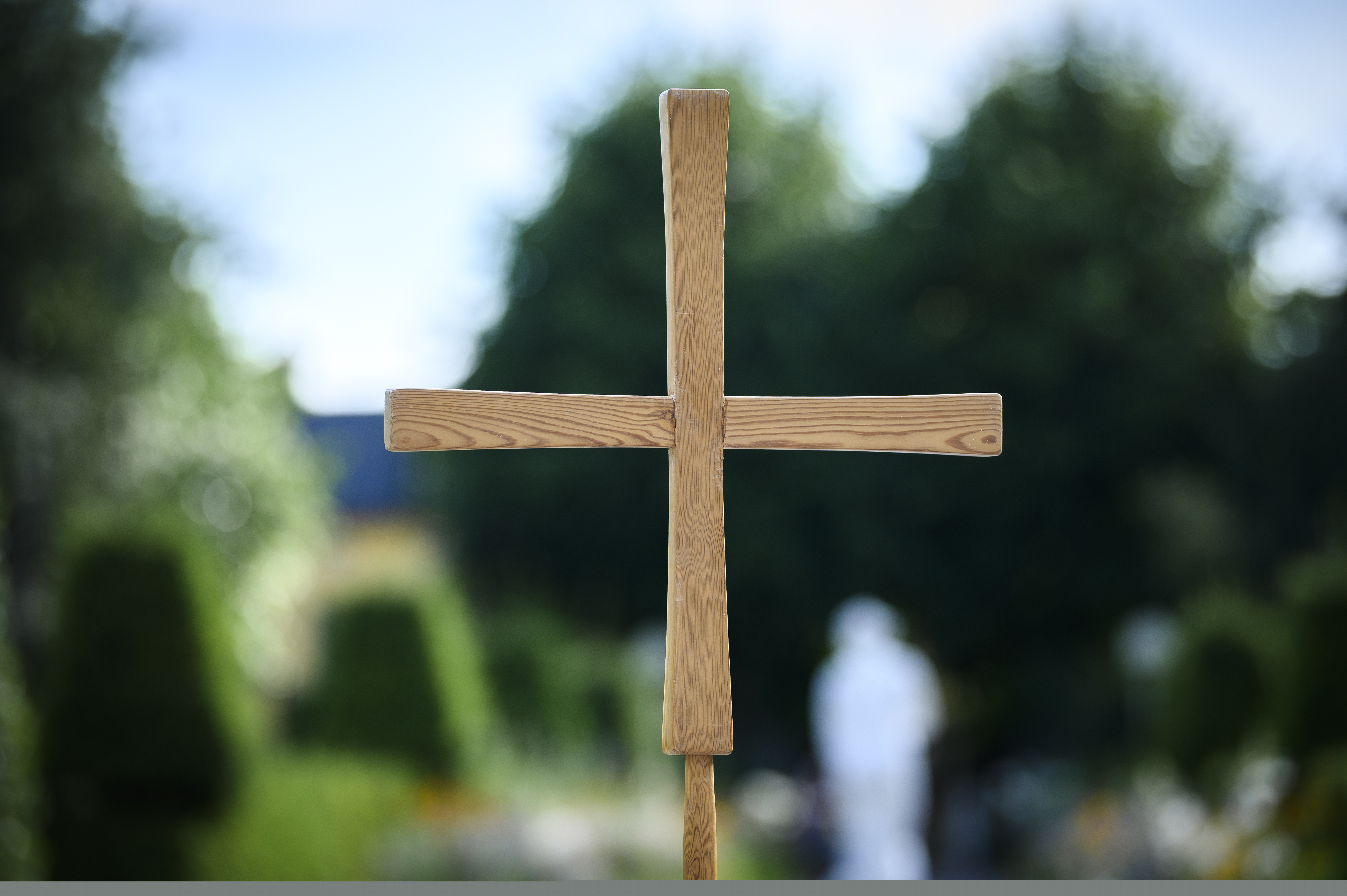 Ett träkors.
