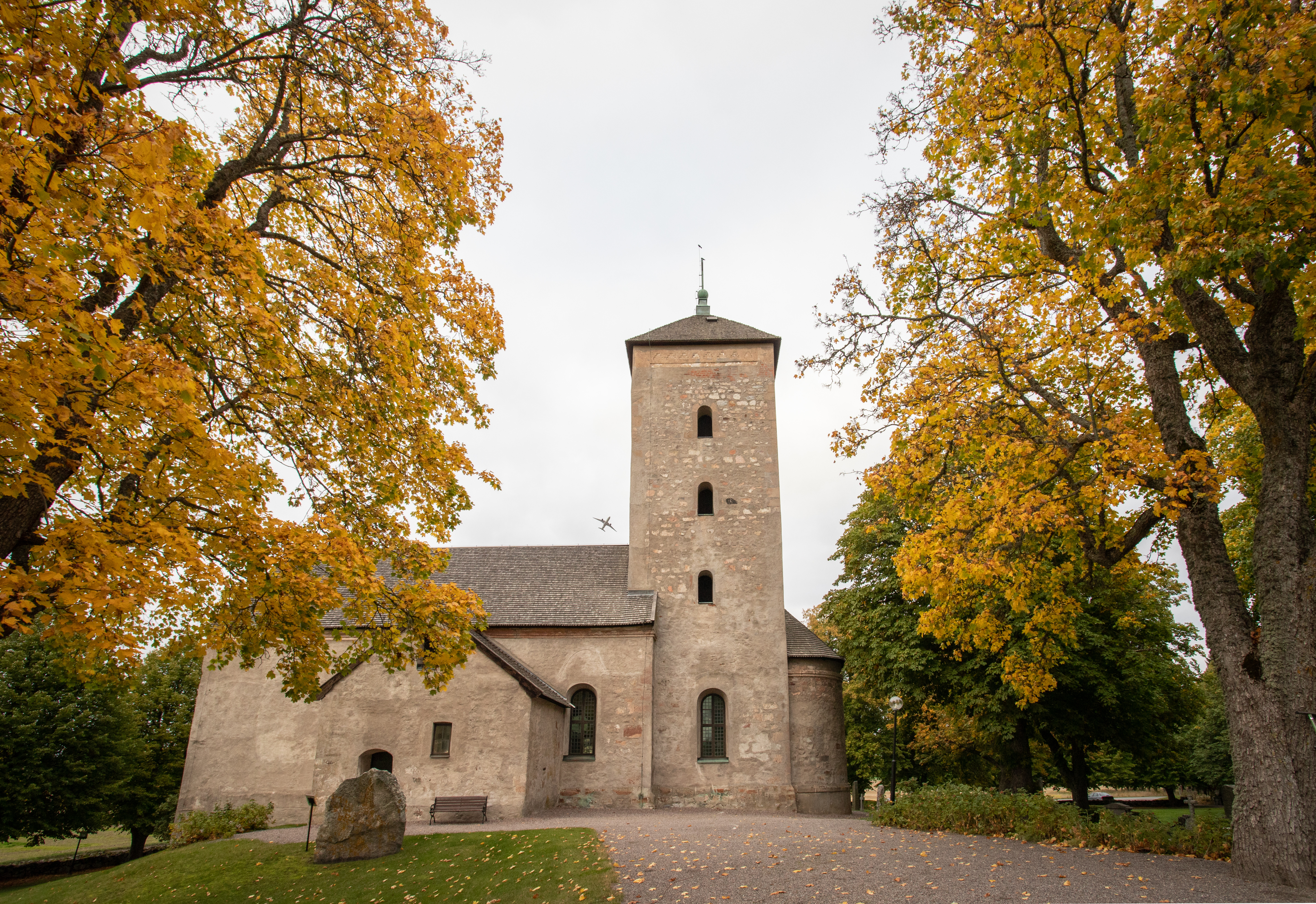 Skånela kyrka